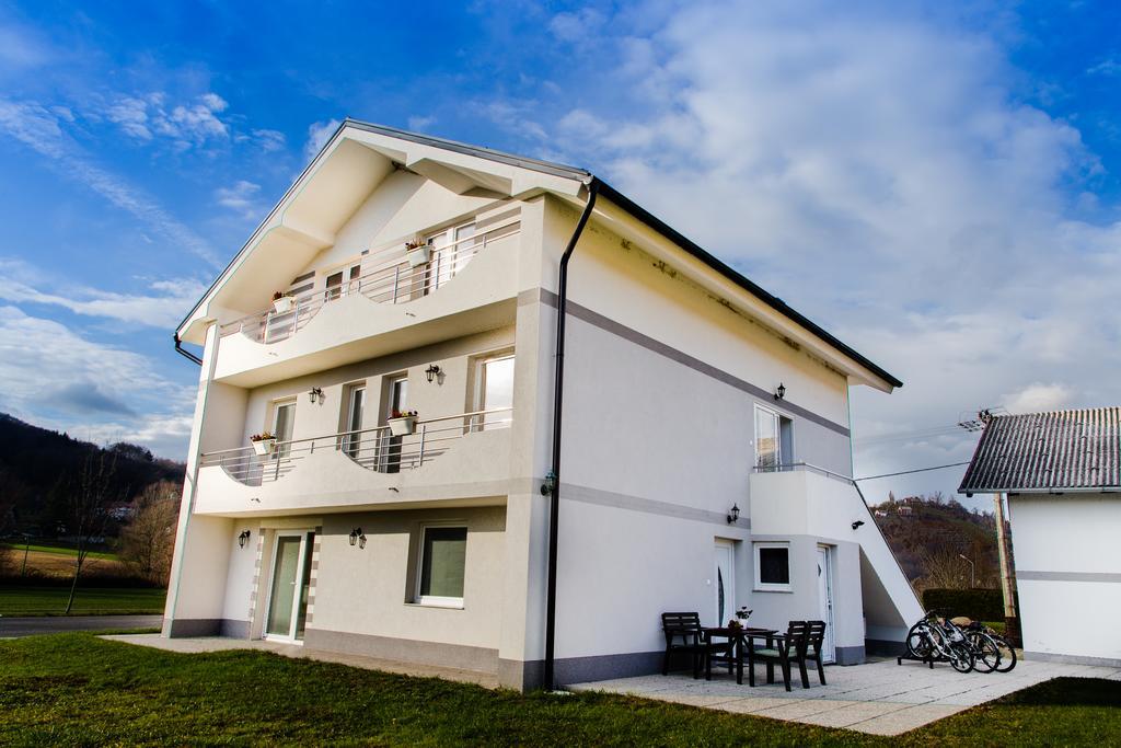 Apartments Ema Podcetrtek Bagian luar foto